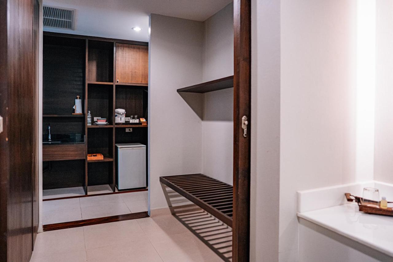 Inpawa Hotel Ban Phai Exterior photo