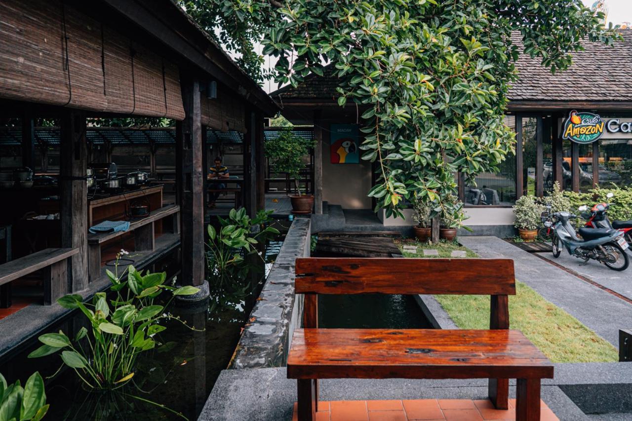 Inpawa Hotel Ban Phai Exterior photo
