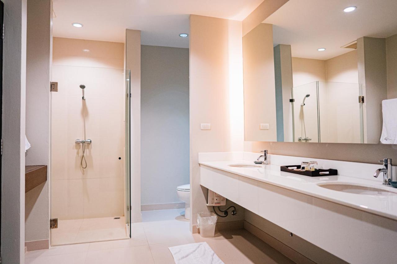 Inpawa Hotel Ban Phai Exterior photo