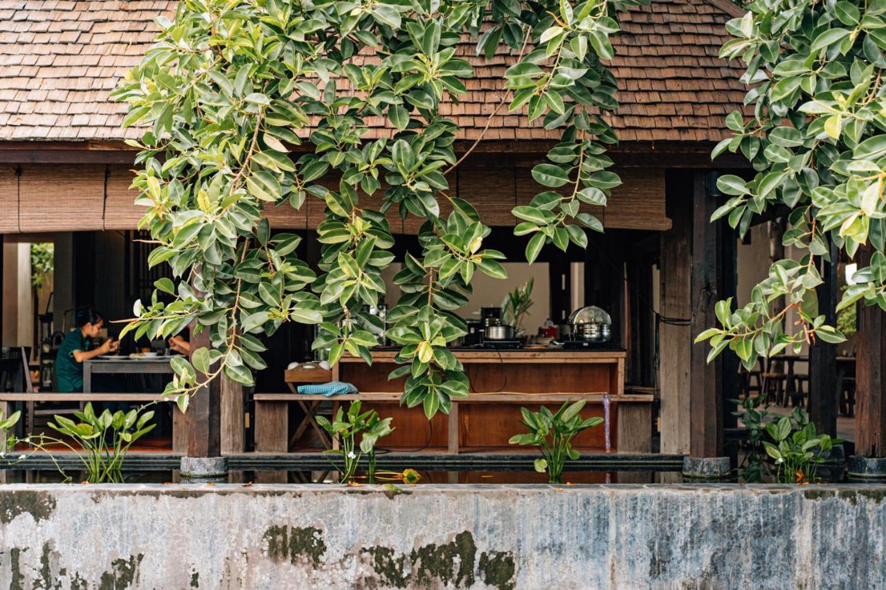 Inpawa Hotel Ban Phai Exterior photo