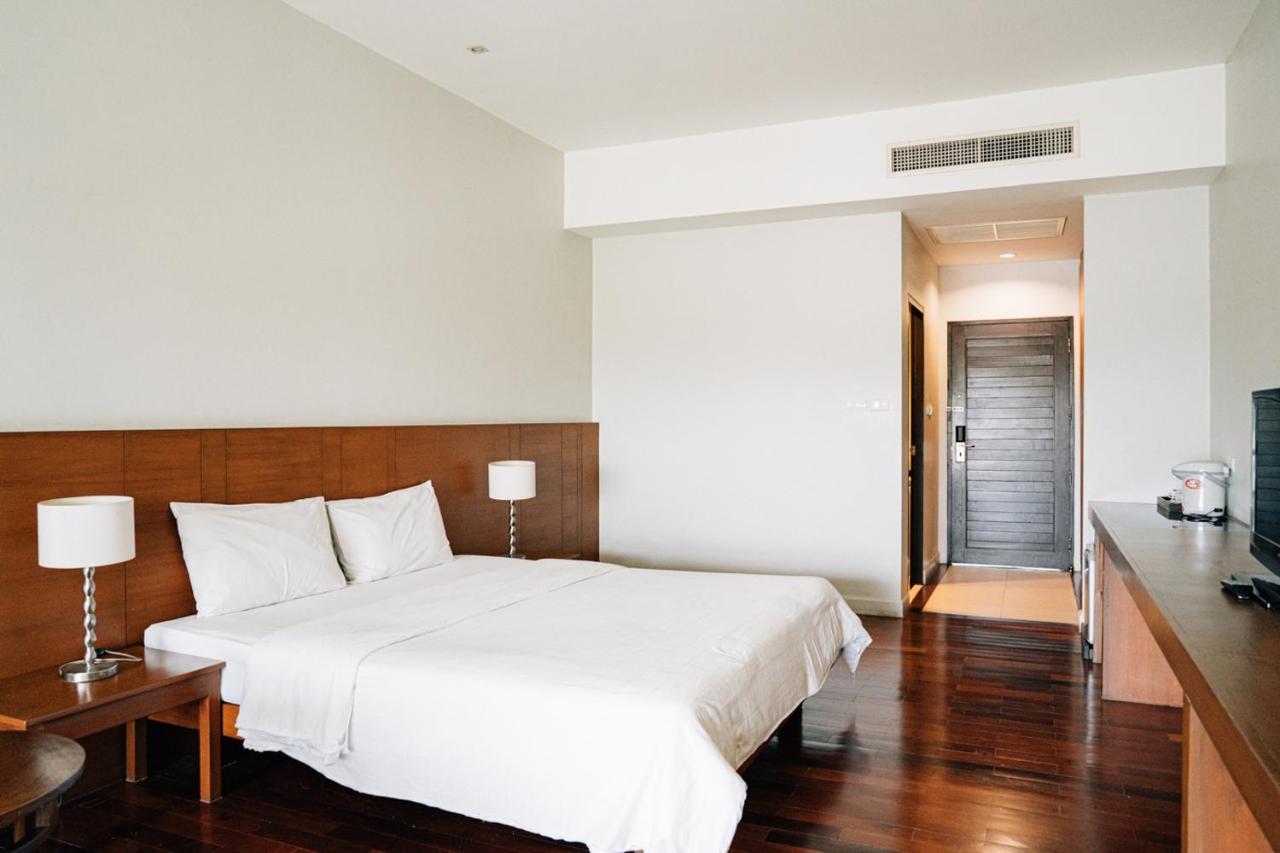 Inpawa Hotel Ban Phai Exterior photo