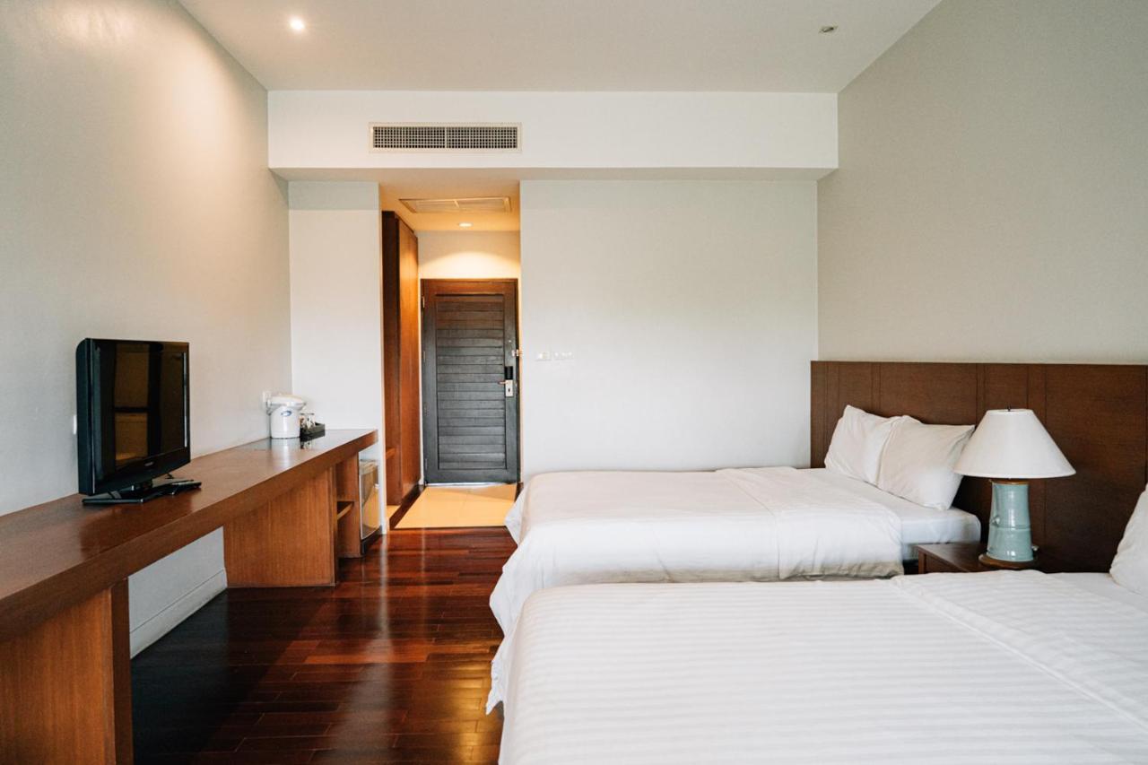 Inpawa Hotel Ban Phai Exterior photo