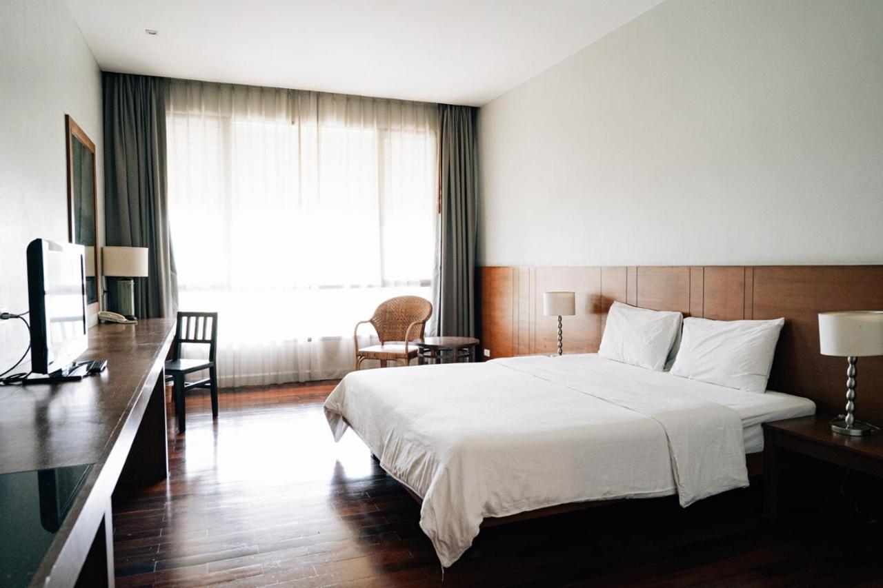 Inpawa Hotel Ban Phai Exterior photo