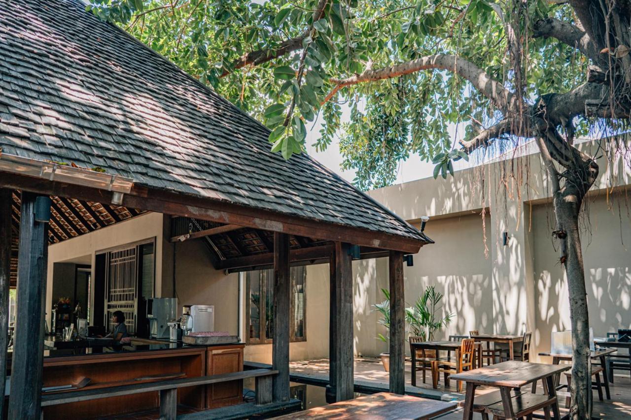Inpawa Hotel Ban Phai Exterior photo